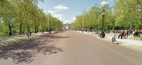 The Mall in London. Hugely wide roads, massive verges, almost invisible cycle path.
